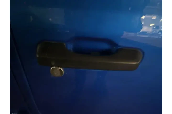 $29995 : Jeep Gladiator 2021 4x4 Spor image 9