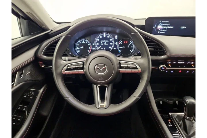 $22998 : Mazda Mazda3 Sedan 2023 2.5 image 10