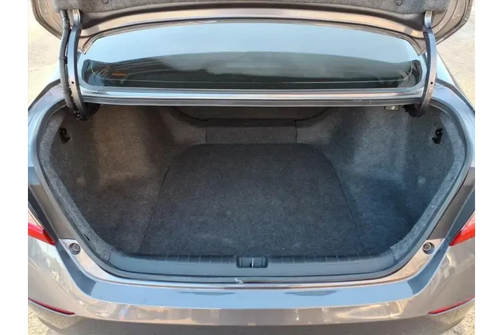 $12930 : Honda Accord 2018 LX 4dr Sed image 6