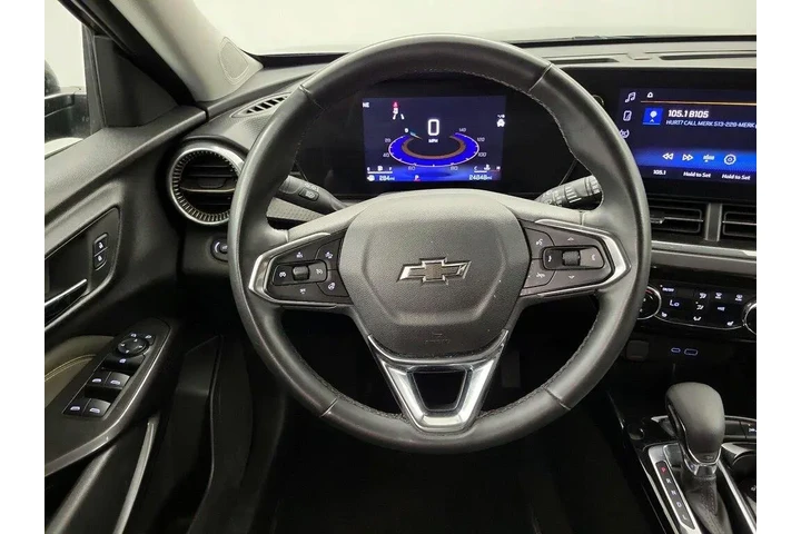 $24998 : Chevrolet Trax 2025 ACTIV 4d image 10