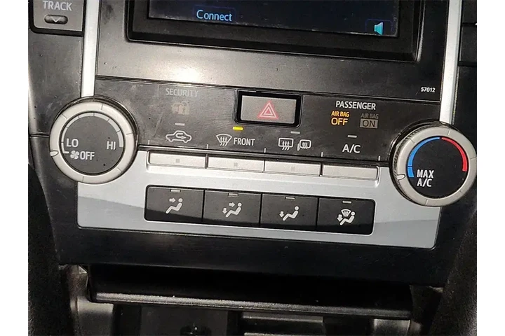 $10500 : Toyota Camry 2012 SE 4dr Sed image 8