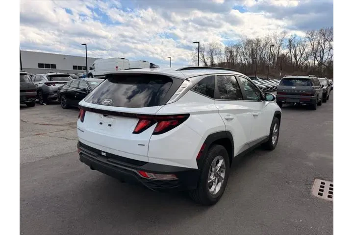 $22900 : Hyundai TUCSON 2024 AWD SEL image 3