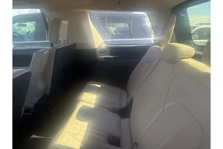 $39995 : Ford Expedition 2024 4x4 Lim image 5