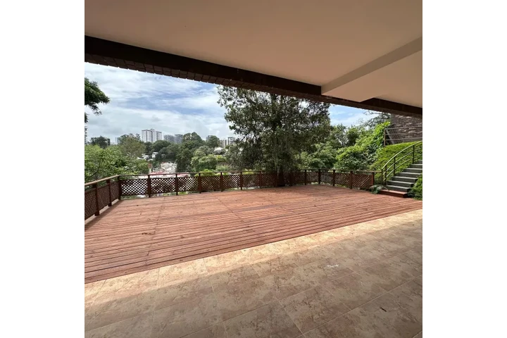 $1150000 : Casa Amplia en Venta en Zona 1 image 9