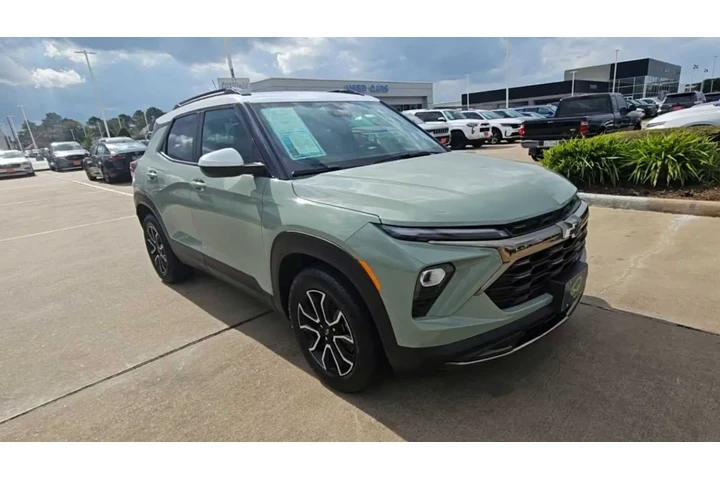 $24826 : Chevrolet Trailblazer 2024 A image 2