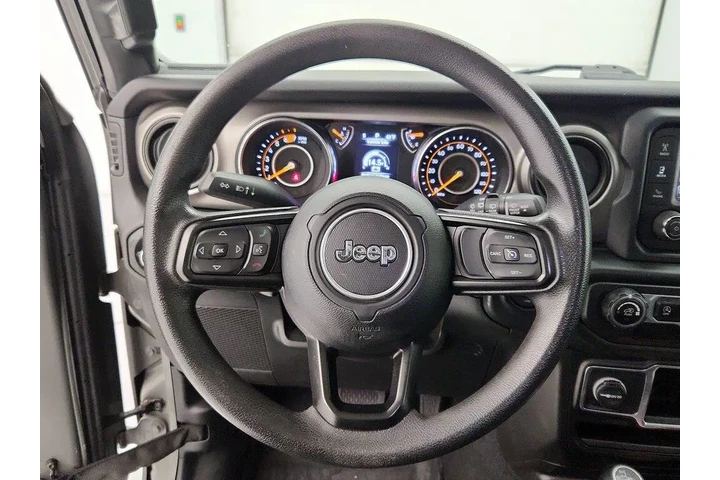 $25998 : Jeep Wrangler 2020 4x4 Sport image 10