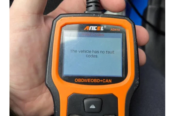 $22981 : 2015 WRX Limited image 6