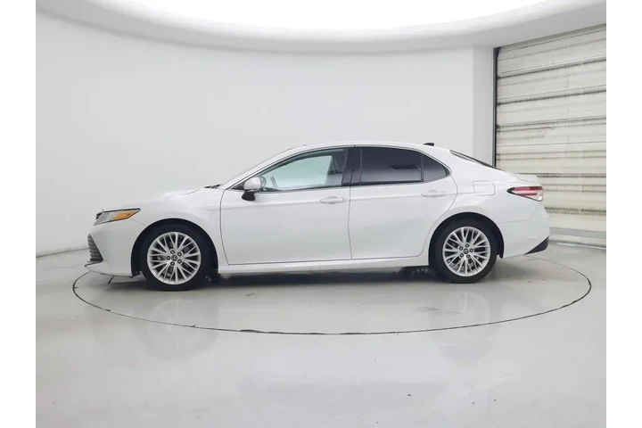 $25998 : Toyota Camry 2020 XLE V6 4dr image 3