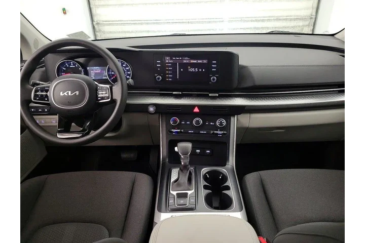 $31998 : Kia Carnival 2024 LX 4dr Min image 9