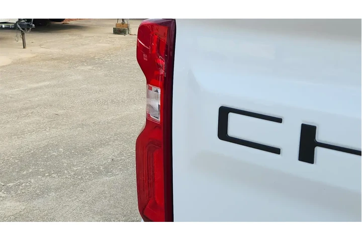 $28321 : Chevrolet Silverado 1500 Lim image 10