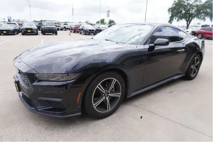 $31888 : Ford Mustang 2025 EcoBoost P image 3