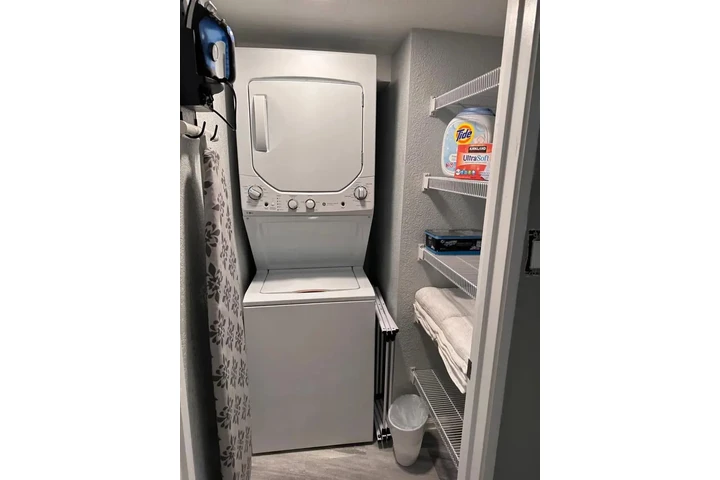 $1200 : Private home image 5