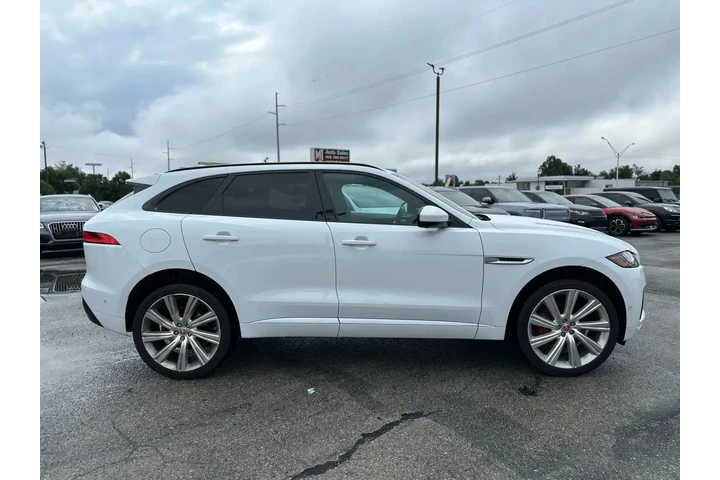 2019 JAGUAR F-PACE S SPORT UT image 8