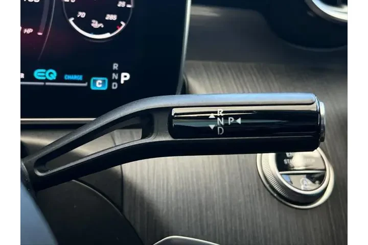 $30999 : Mercedes-Benz C-Class 2022 C image 6