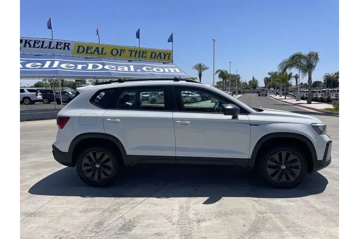 $20888 : Volkswagen Taos 2022 S 4dr S image 9