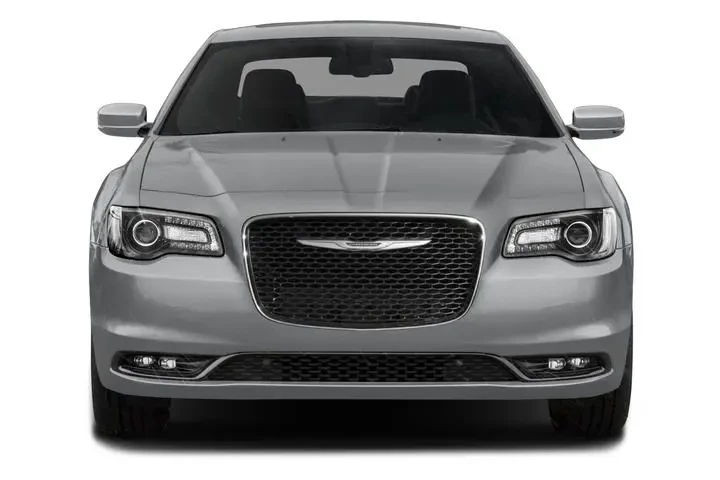 $16950 : Chrysler 300 2018 AWD S 4dr image 4