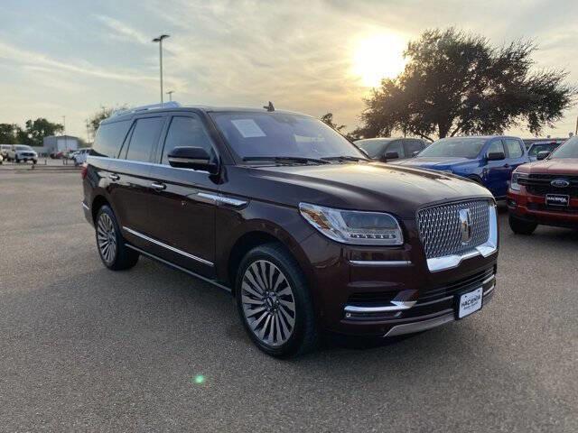 $43995 : 2019 Navigator Reserve image 6