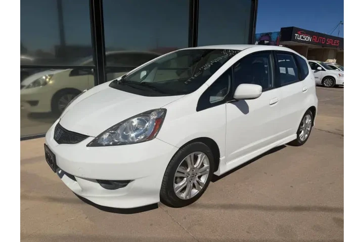 $8495 : 2011 Fit Sport image 4
