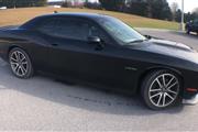 $31000 : PRE-OWNED  DODGE CHALLENGER R/ thumbnail