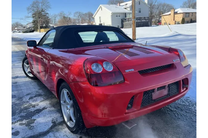 $12995 : 2003 MR2 Spyder image 5