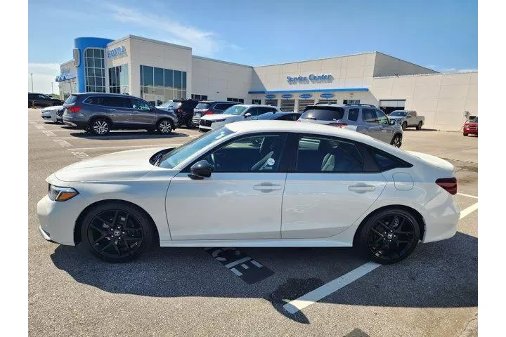 $27750 : Honda Civic 2026 Sport 4dr S image 7