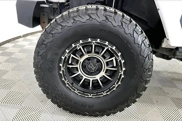 $20502 : Jeep Wrangler Unlimited 2017 image 7