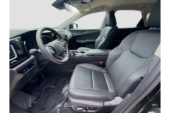 $37388 : Lexus NX 250 2025 4dr Crosso image 5