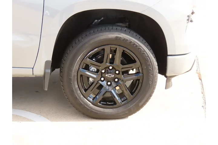 $39999 : Chevrolet Silverado 1500 202 image 9