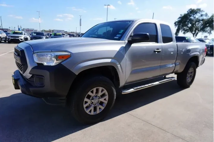 $19488 : Toyota Tacoma 2016 4x2 SR5 4 image 3