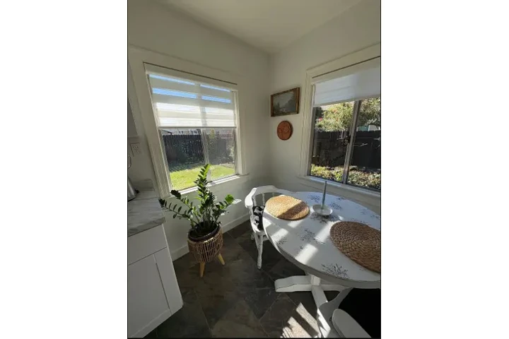 $1000 : Casa de 1 dormitorio y 1 baño image 5