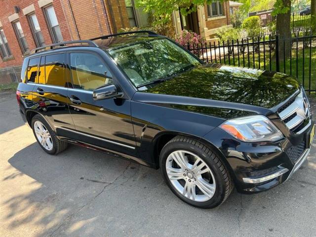 $11999 : 2015 Mercedes-Benz GLK GLK 35 image 3