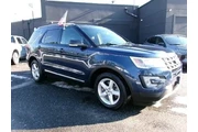 $19868 : Ford Explorer 2017 AWD XLT 4 thumbnail