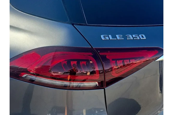 $27992 : Mercedes-Benz GLE 2022 AWD G image 10