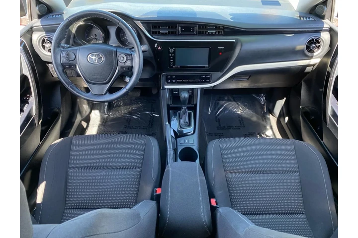 $19281 : Toyota Corolla iM 2017 image 10