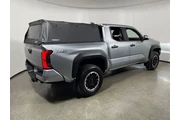 $39987 : Toyota Tacoma 2024 4x4 TRD O thumbnail
