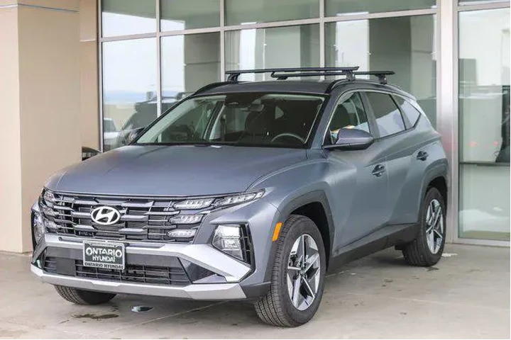 $26288 : Hyundai TUCSON 2025 AWD SEL image 4