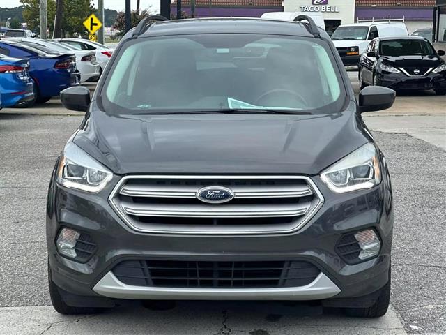 $13990 : 2018 FORD ESCAPE image 1