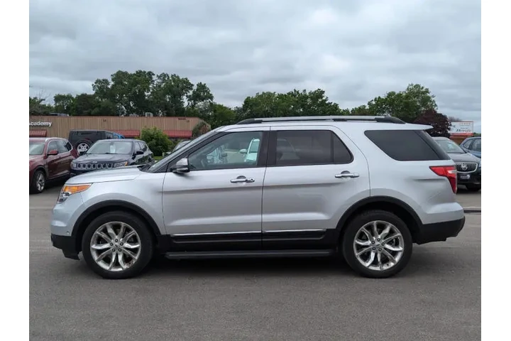 $13572 : 2015 Explorer Limited image 10