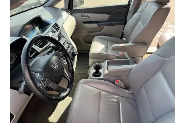 $10995 : 2012 Odyssey Touring Elite image 9