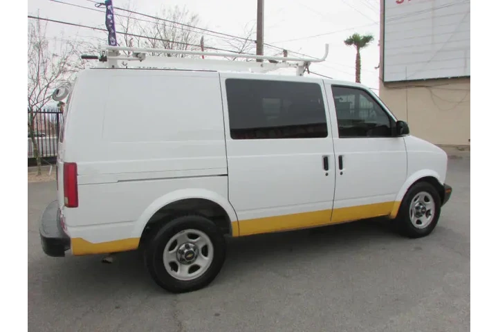 $6500 : 2004 Astro image 3