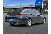 $8999 : Hyundai ELANTRA 2021 SE 4dr thumbnail