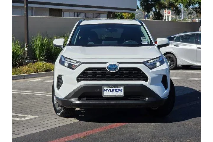 $32562 : Toyota RAV4 Hybrid 2024 AWD image 3