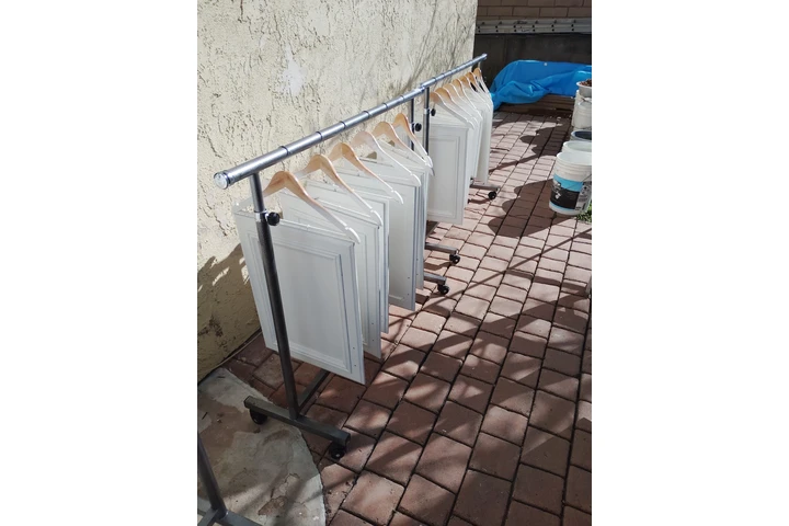 Pintura de gabinetes image 6