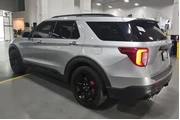 $29400 : Ford Explorer 2021 AWD ST 4d thumbnail