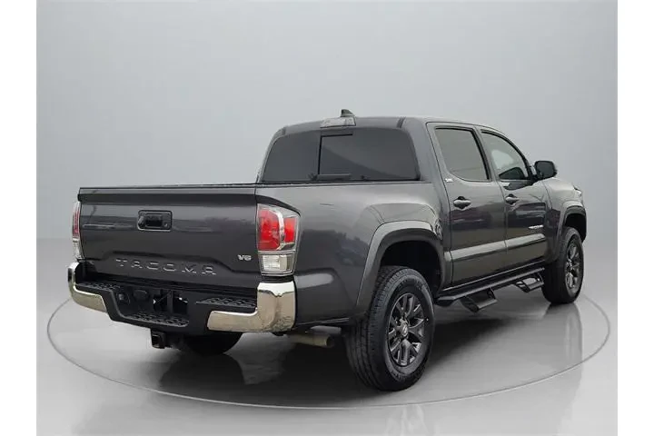 $32494 : Toyota Tacoma 2023 4x2 SR5 V image 8