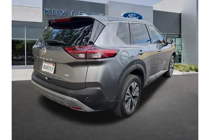 $19529 : Nissan Rogue 2021 SV 4dr Cro image 3