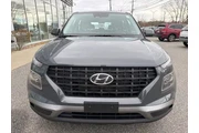 $19977 : Hyundai VENUE 2025 SE 4dr Cr thumbnail