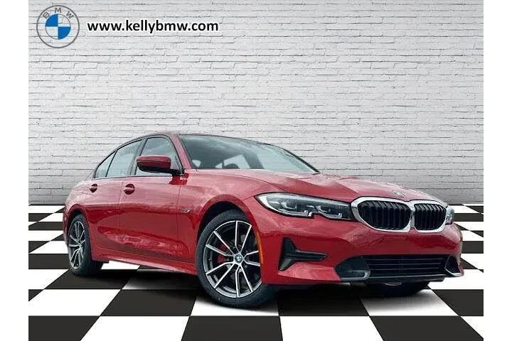 $31900 : BMW 3 Series 2022 AWD 330e x image 1