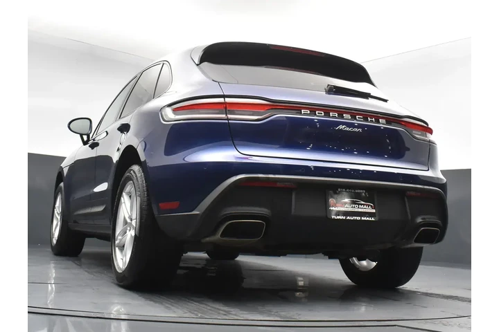 $32526 : Porsche Macan 2022 AWD 4dr S image 7