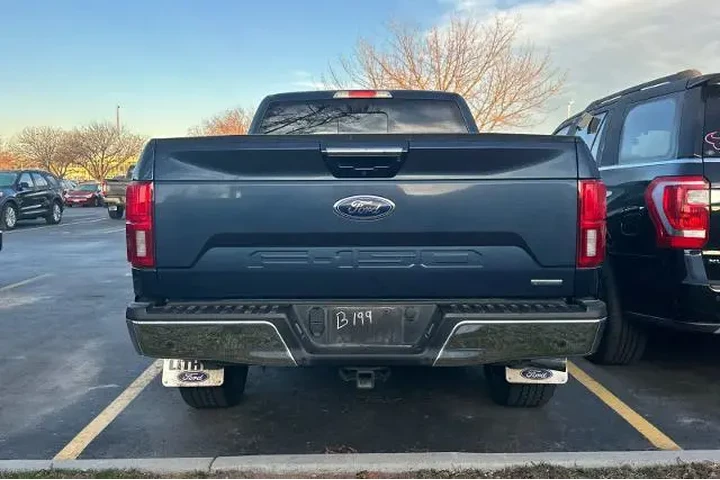 $36995 : Ford F-150 2019 4x4 Lariat 4 image 5